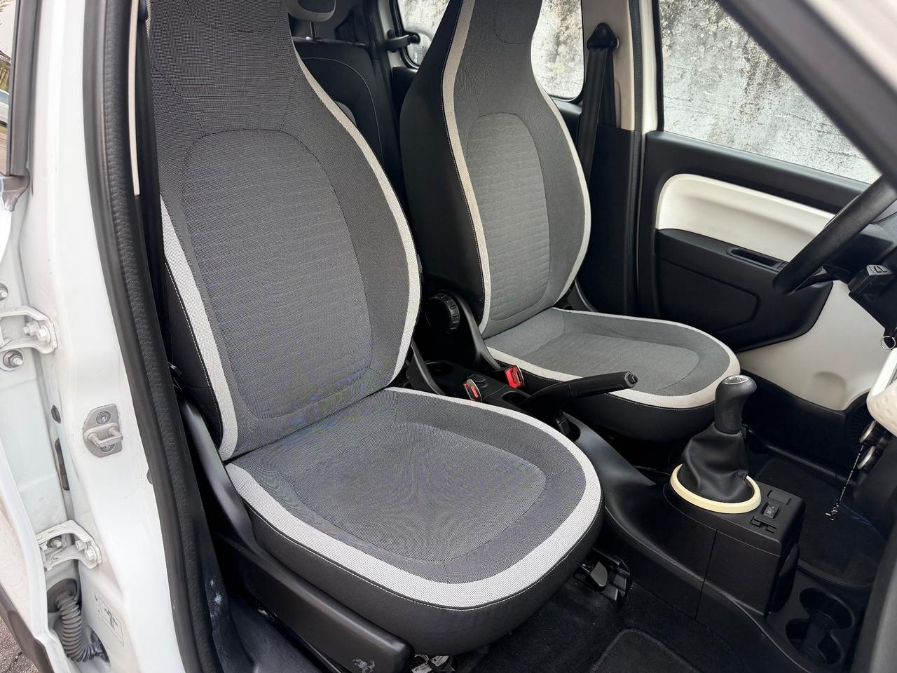 Renault Twingo SCe 65 CV Duel