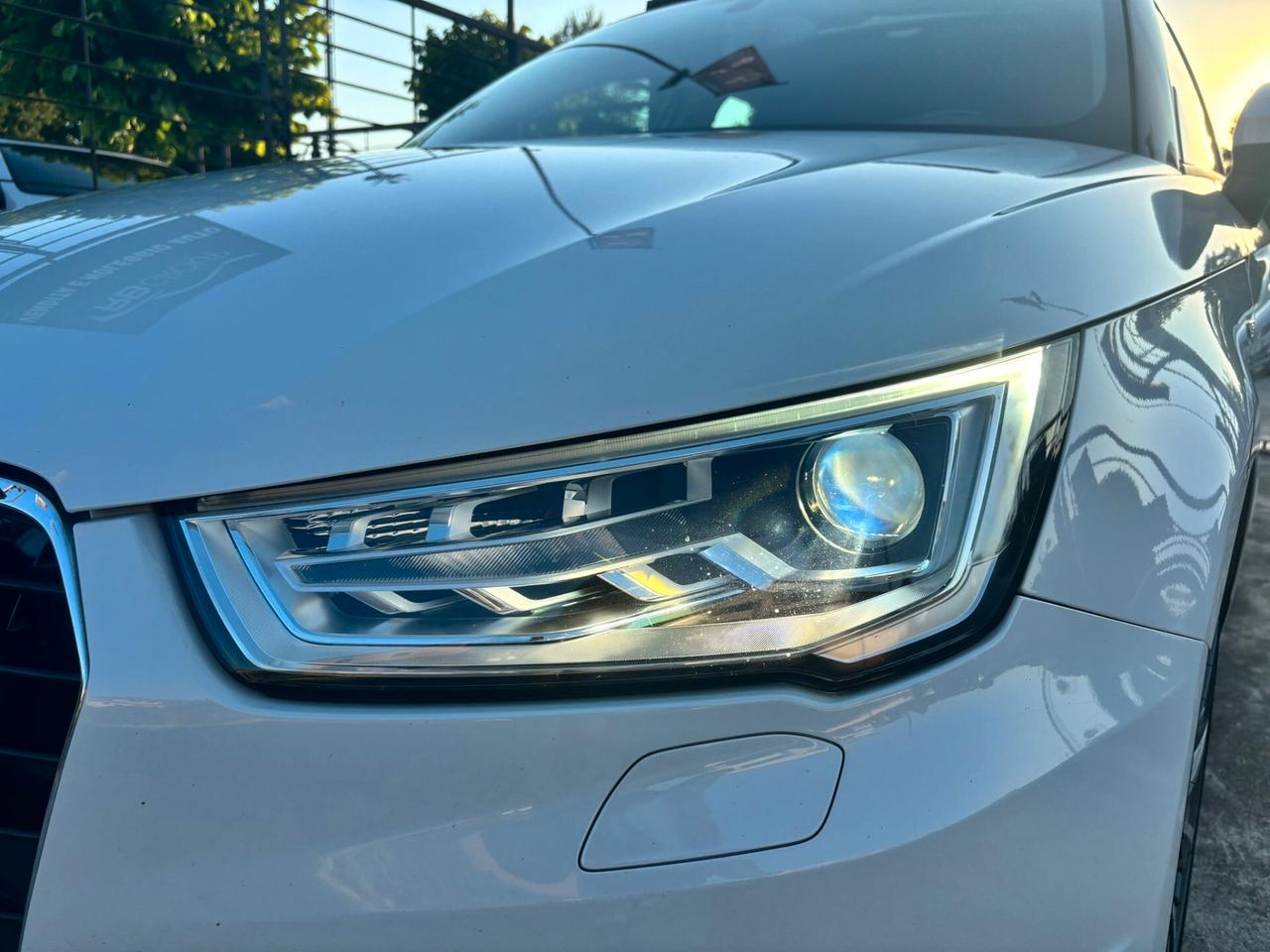 Audi A1 SPB 1.4 TDI Admired S LINE