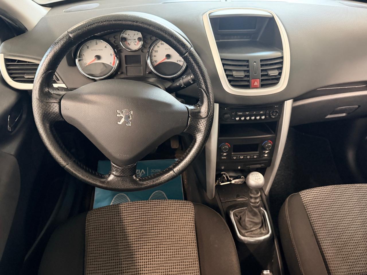 Peugeot 207 1.6 8V HDi 112CV 5p. XS