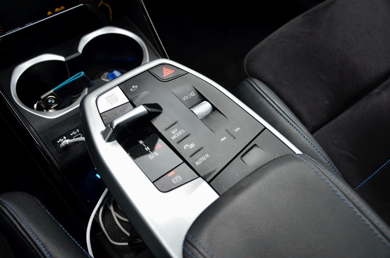 BMW X1 SDRIVE18d MSPORT 150cv AUT, GARANZIA BMW 5/27, IVA ESPOSTA, UNICOPROPRIETARIO, SERVICE BMW, TETTO, BIANCO PERLA, PERMUTE