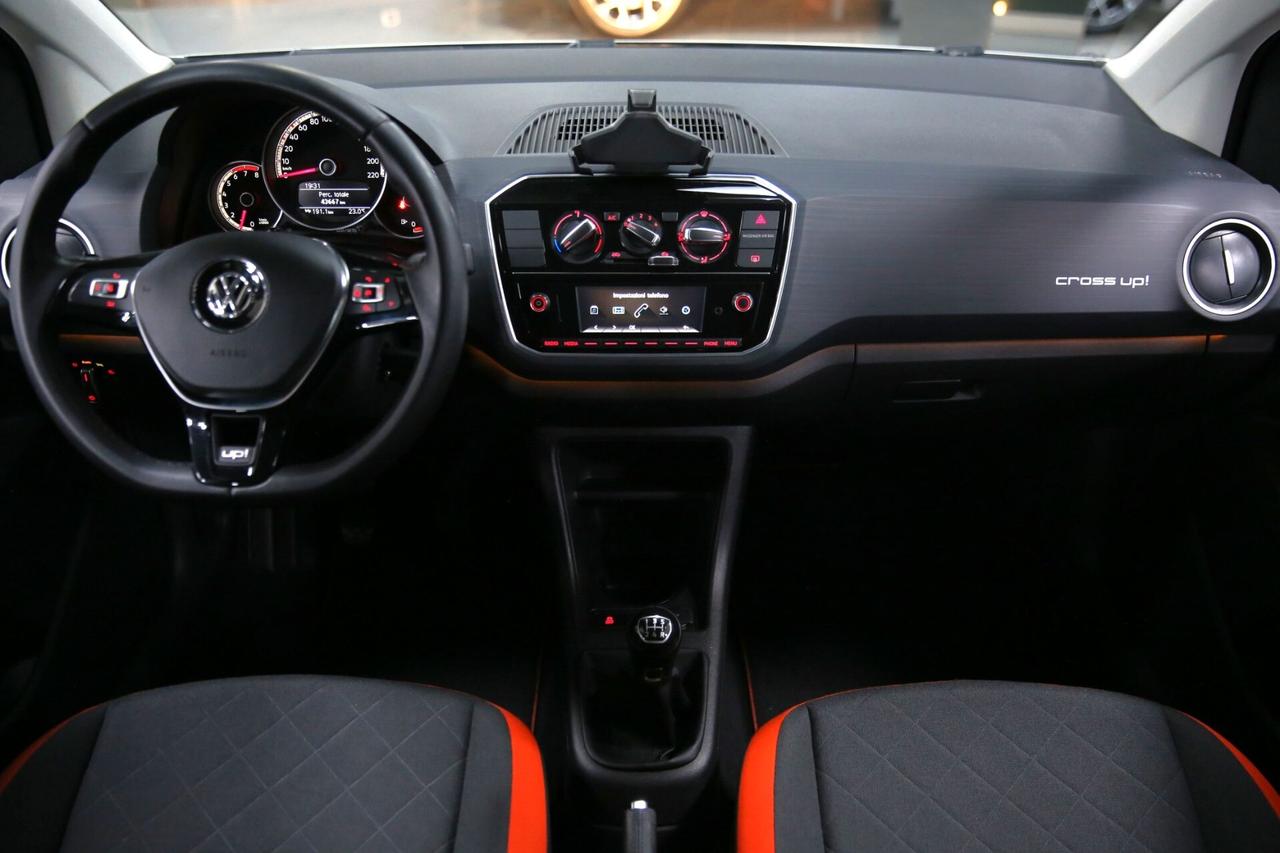 Volkswagen up! 1.0 75 CV Cross Up!