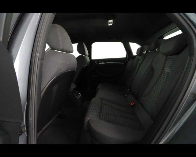 AUDI A3 SPB 1.6 TDI clean diesel Ambition