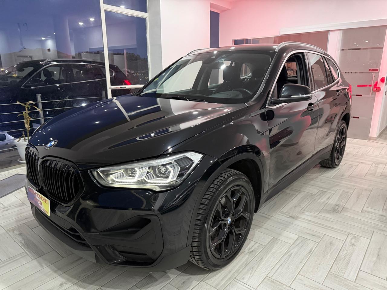 Bmw X1 2.0D 150cv auto. SHADOW LINE TOTAL BLACK2022