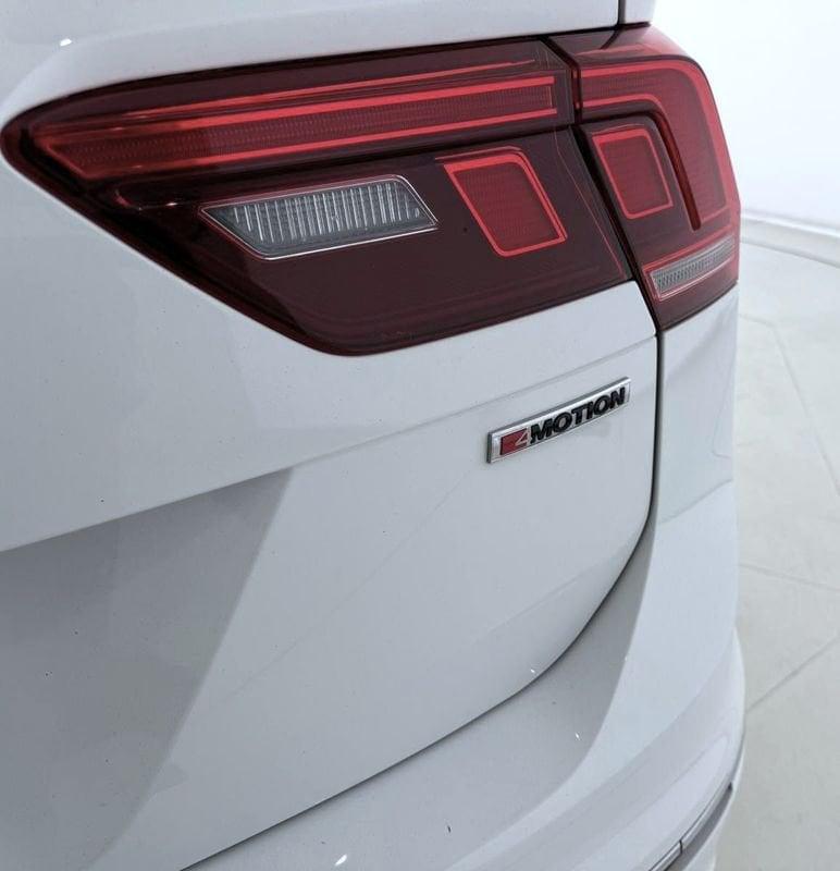 Volkswagen Tiguan Tiguan 2.0 TDI SCR DSG 4MOTION Sport BMT