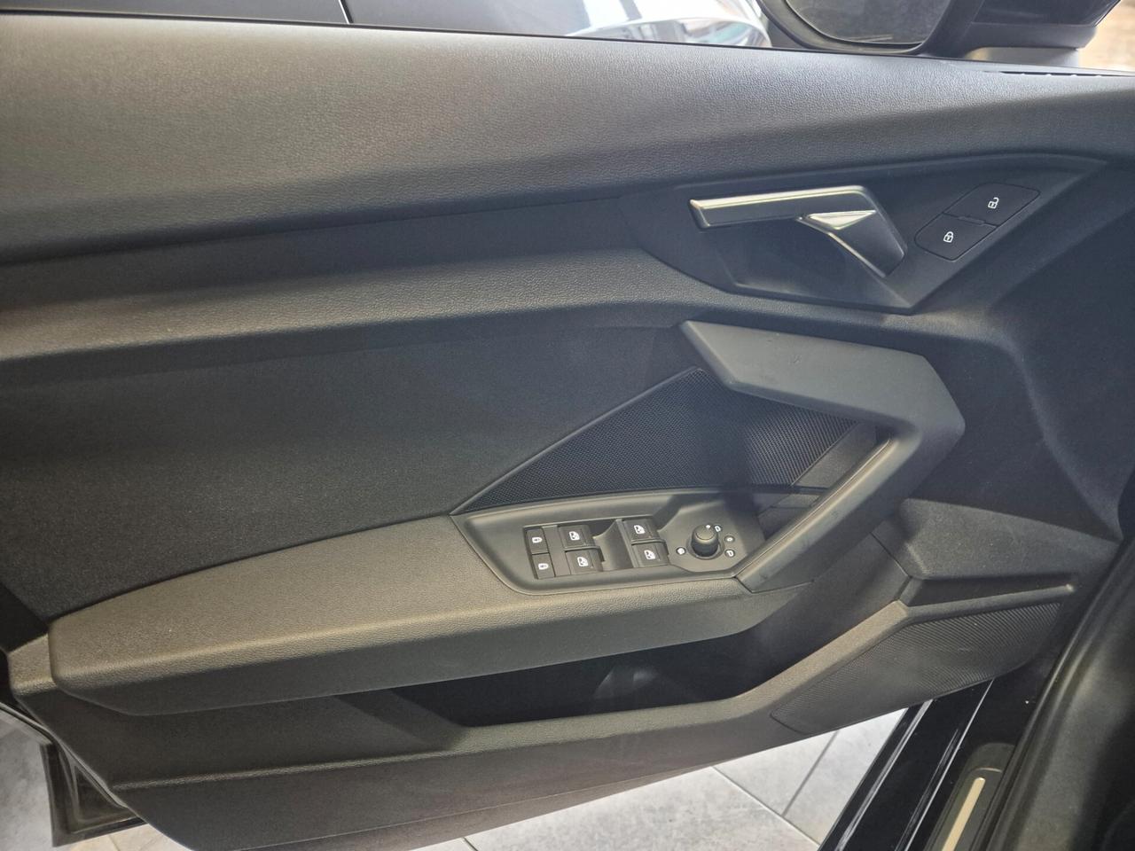 Audi A3 SPB 35 TFSI Business