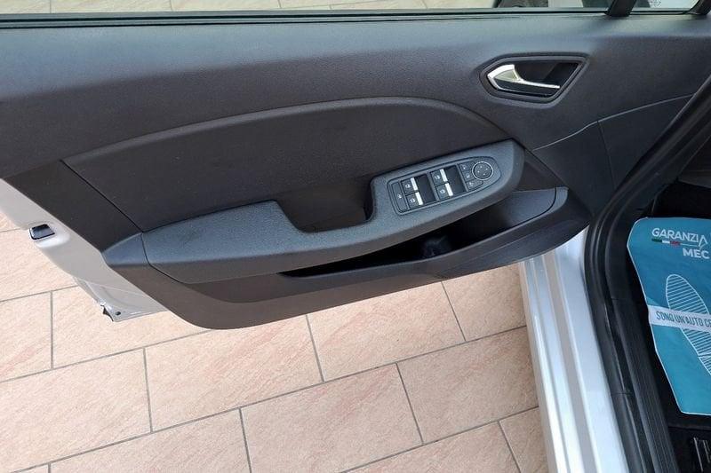 Renault Clio Hybrid E-Tech 140 CV 5 porte Zen