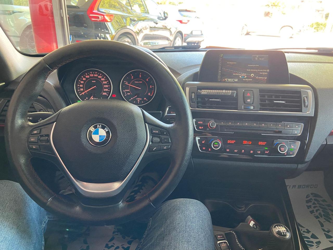 Bmw 118d 5p. Sport