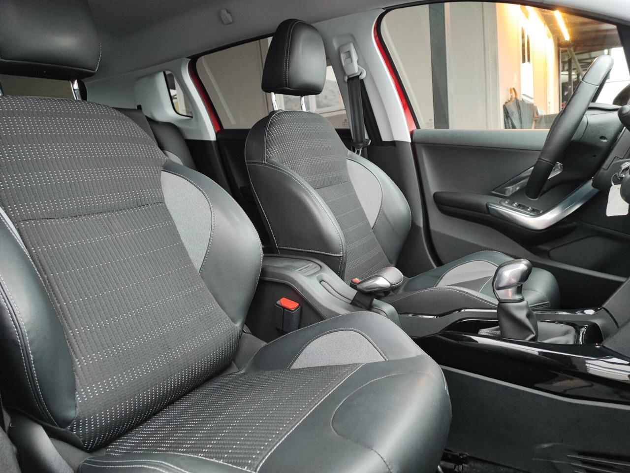 Peugeot 2008 PureTech Turbo 110 S&S Black Matt