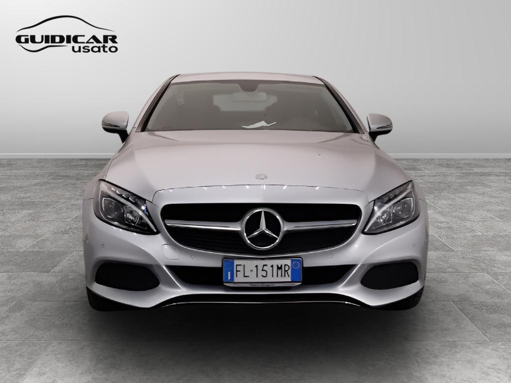 Mercedes-Benz Classe C-C205 2016 Coupe - C Coupe 220 d Premium 4matic auto