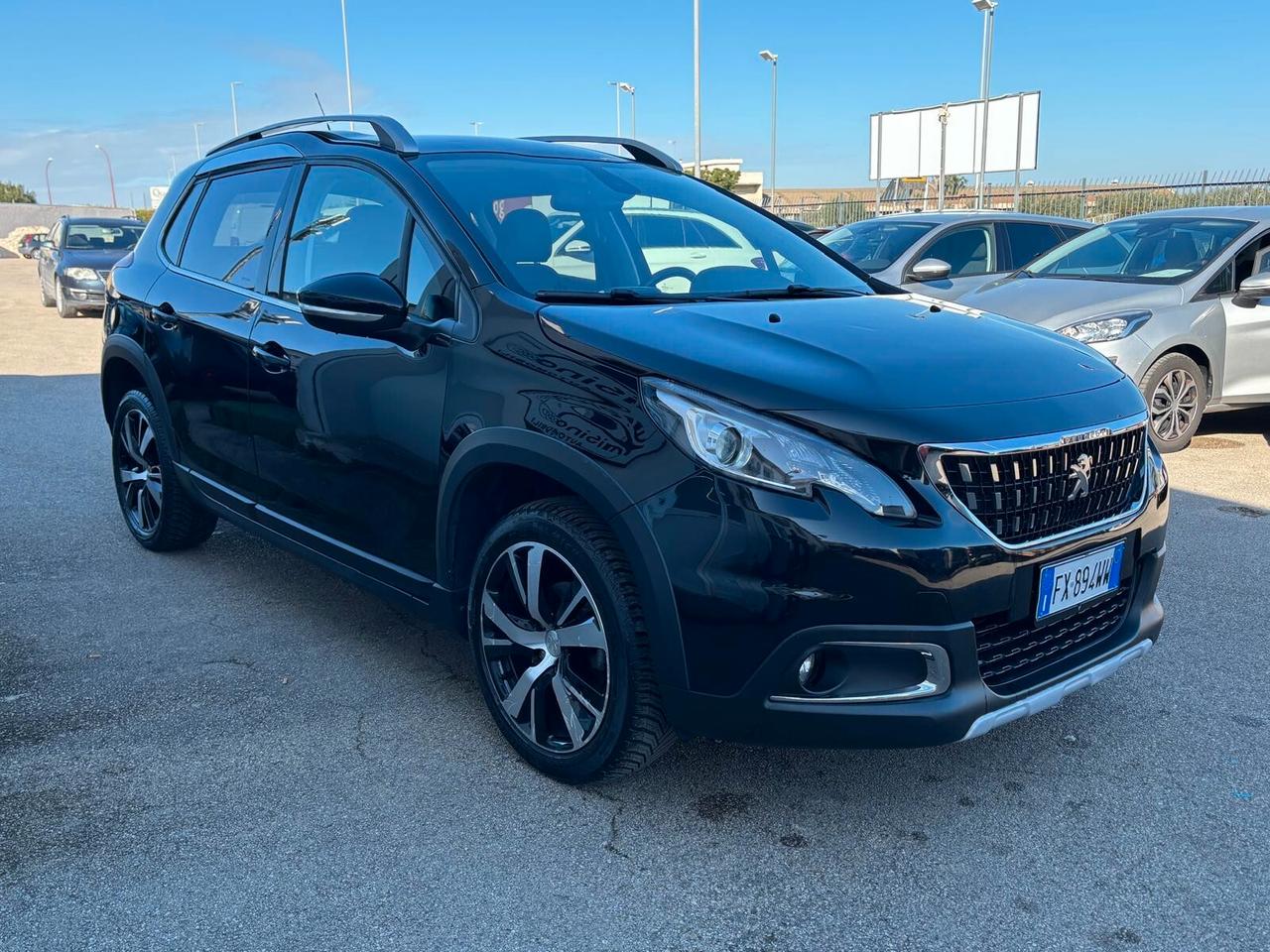 Peugeot 2008 BlueHDi 100 S&S Allure