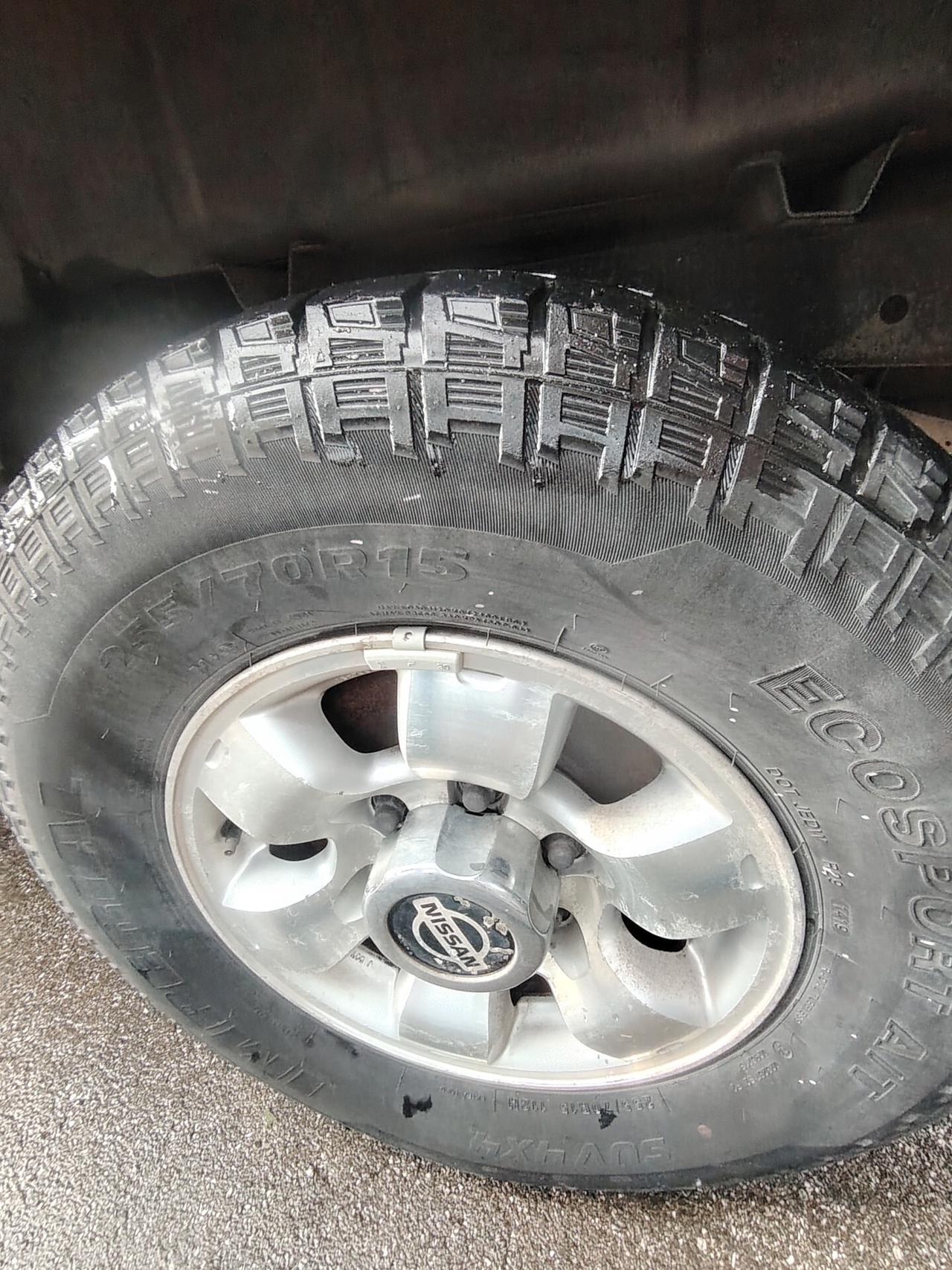 Nissan Pick Up Pick-up 2.5 TD 4 porte Double Cab Navara - 4X4