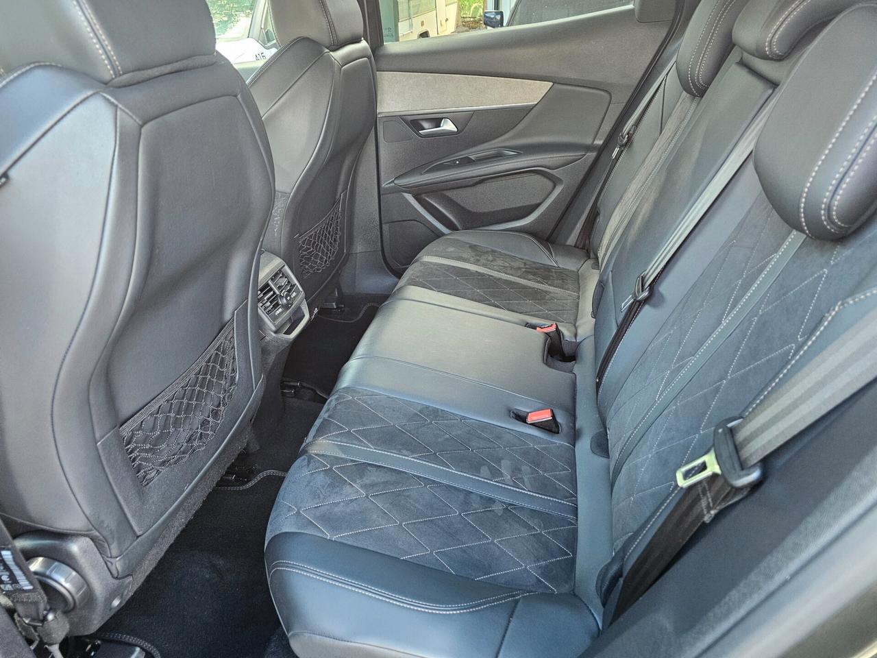 Peugeot 3008 BlueHDi 130 S&S EAT8 GT Line