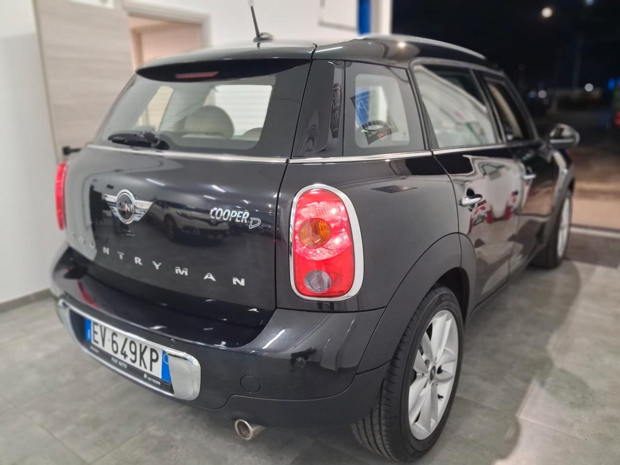 Mini Cooper D Countryman 2.0 Business Automatica