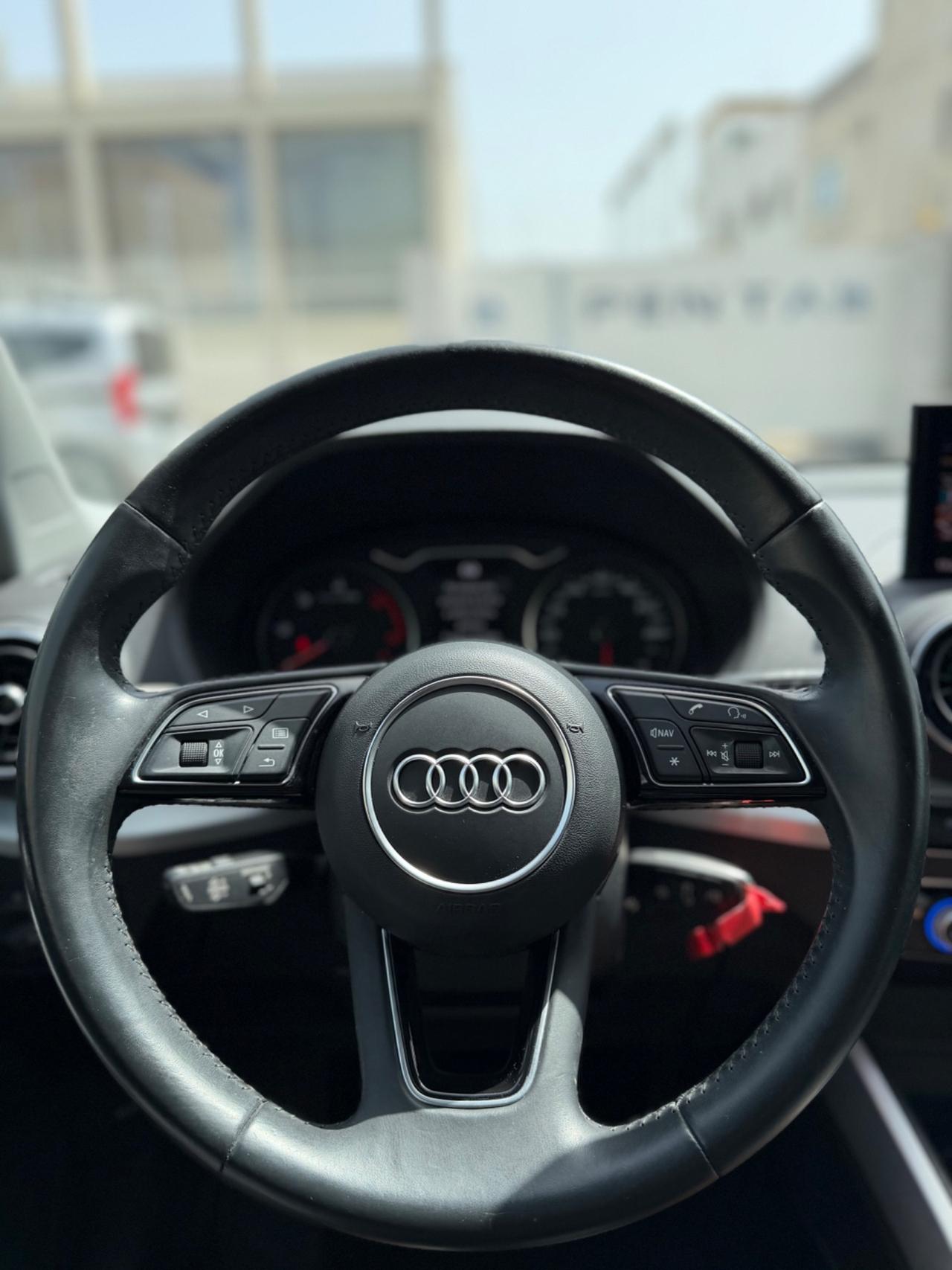 Audi Q2 1.6 116 cv Admired-2020/LED/NAVI/PARK