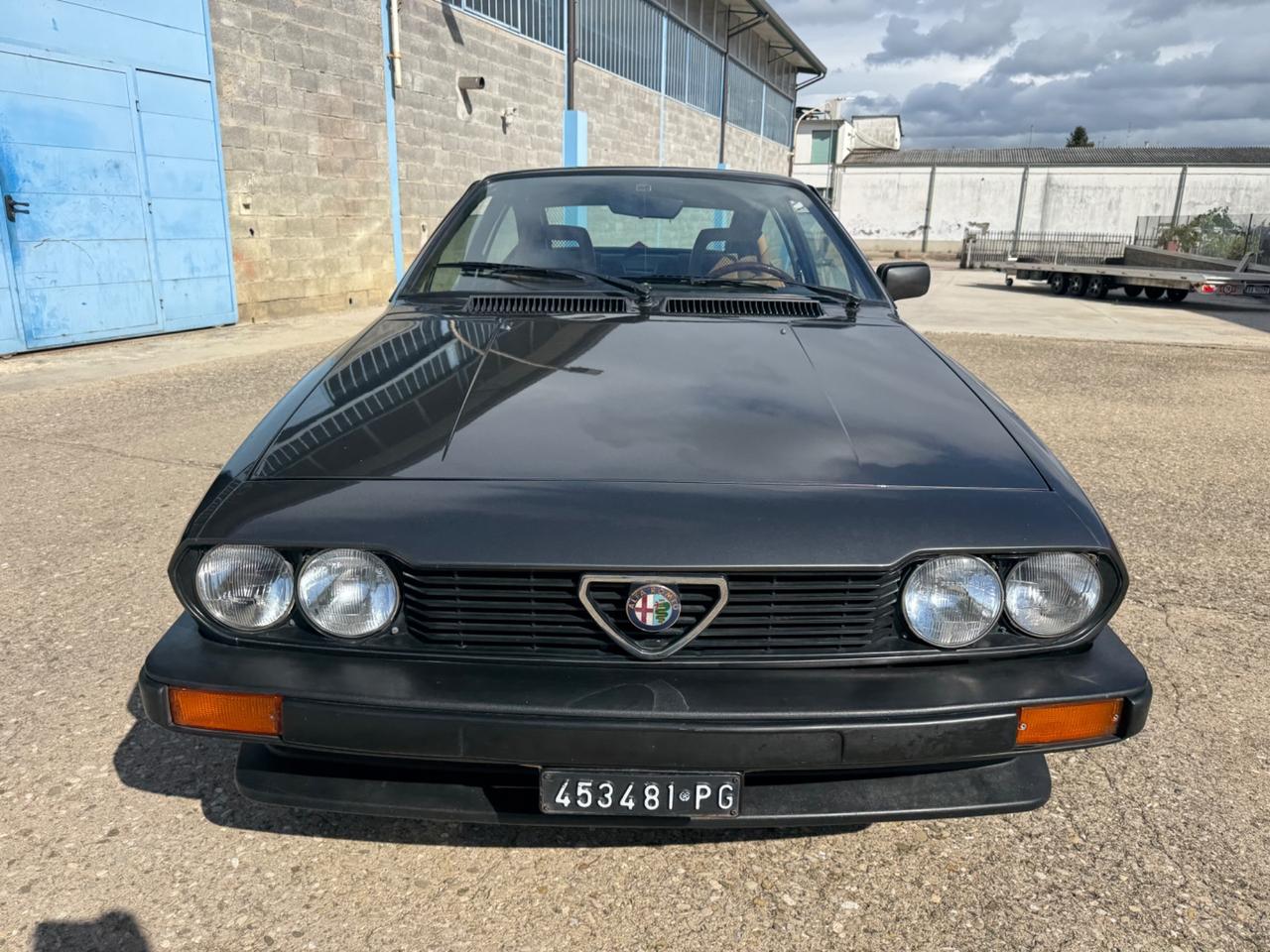 Alfa Romeo GTV 2.0