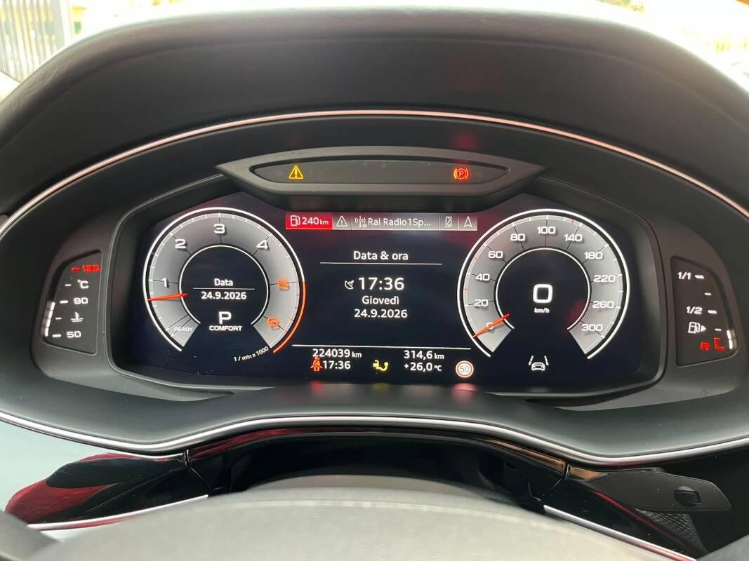 Audi Q8 50 3.0 tdi mhev quattro tiptronic