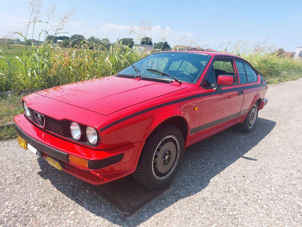 Alfa Romeo GTV 2.0 Grand Prix 130 cv serie numerata asi !!