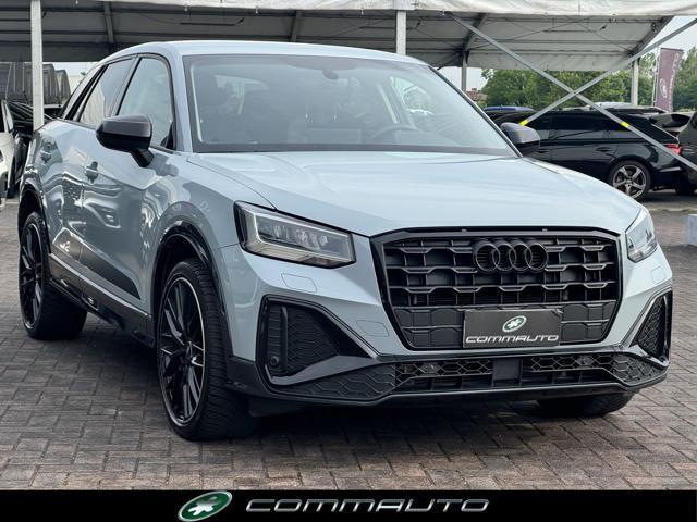 AUDI Q2 30 TDI S tronic Identity Black