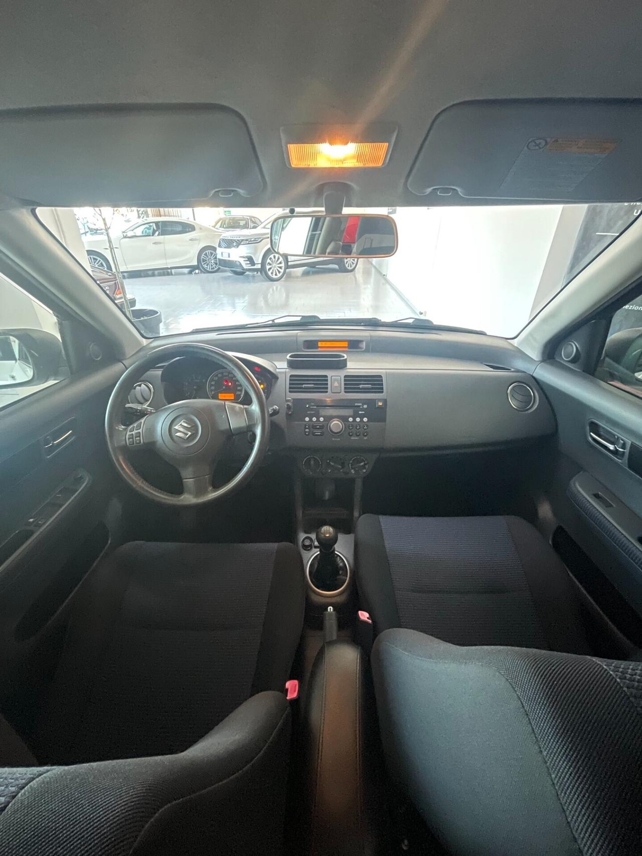 Suzuki Swift 1.3 4x4 5p. GL