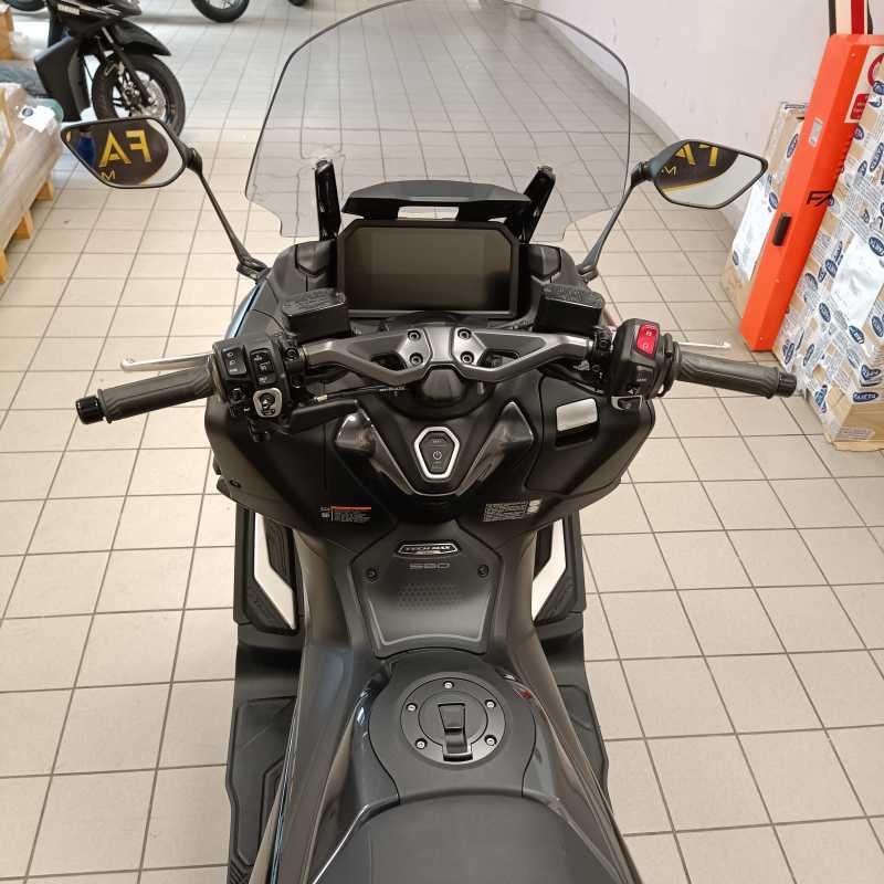 Yamaha T-Max 560 Tech Max - 2025