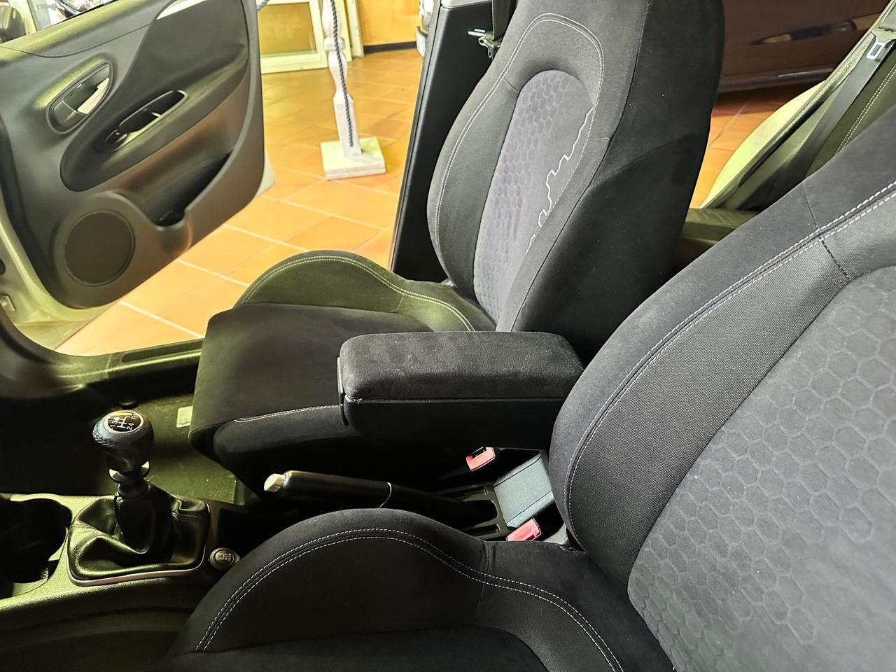 Fiat Punto evo 1.4 8V Natural Power Lounge 2014