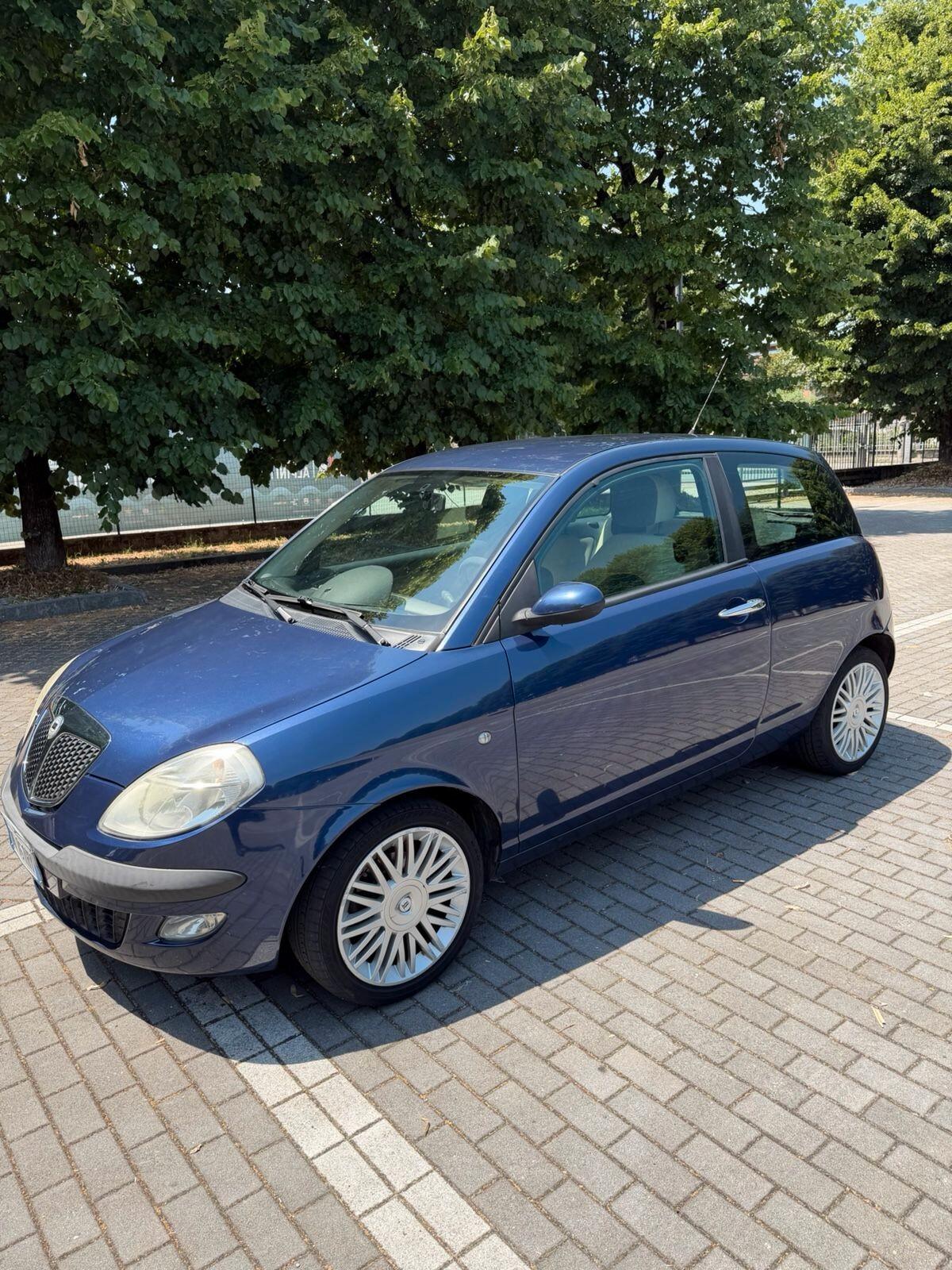 Lancia Ypsilon 1.2
