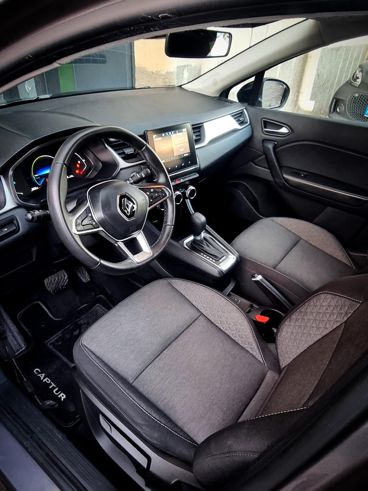 Renault Captur Full Hybrid E-Tech 145 CV Techno