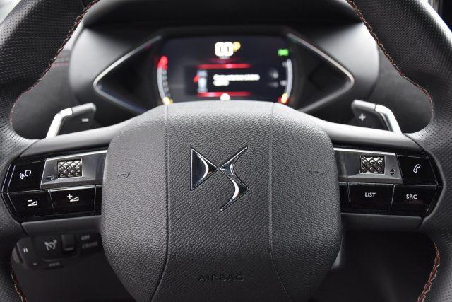 DS AUTOMOBILES DS 3 Crossback PureTech 155 aut. Performance Line+ *Sedili risc.*