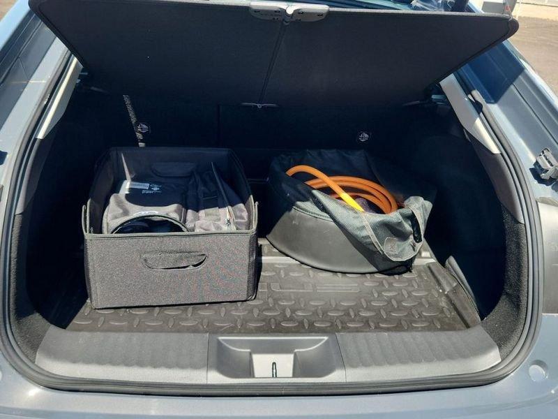 Toyota Prius 2.0 phev Lounge