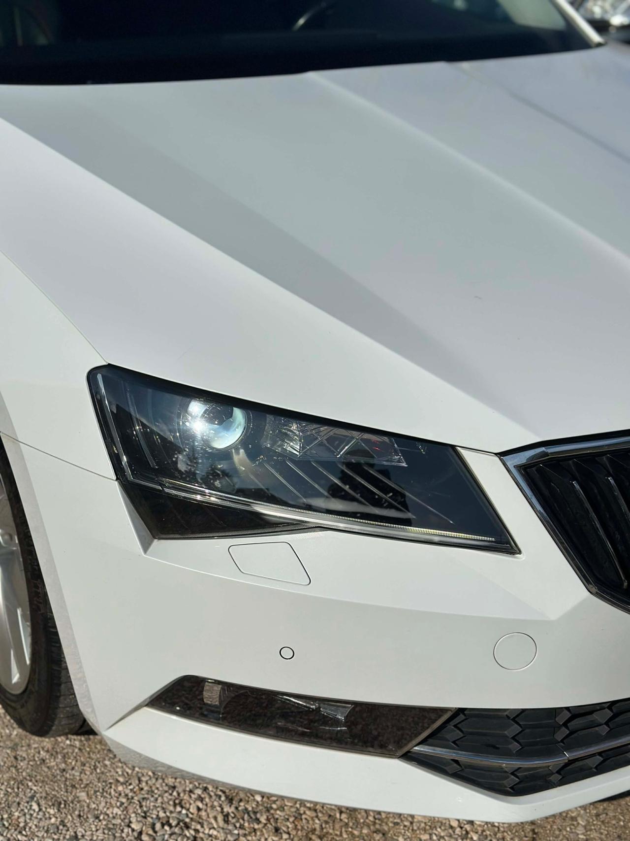 Skoda SUPERB 2.0 TDI 150 CV SCR DSG EXECUTIVE KMCERT UNICOPR