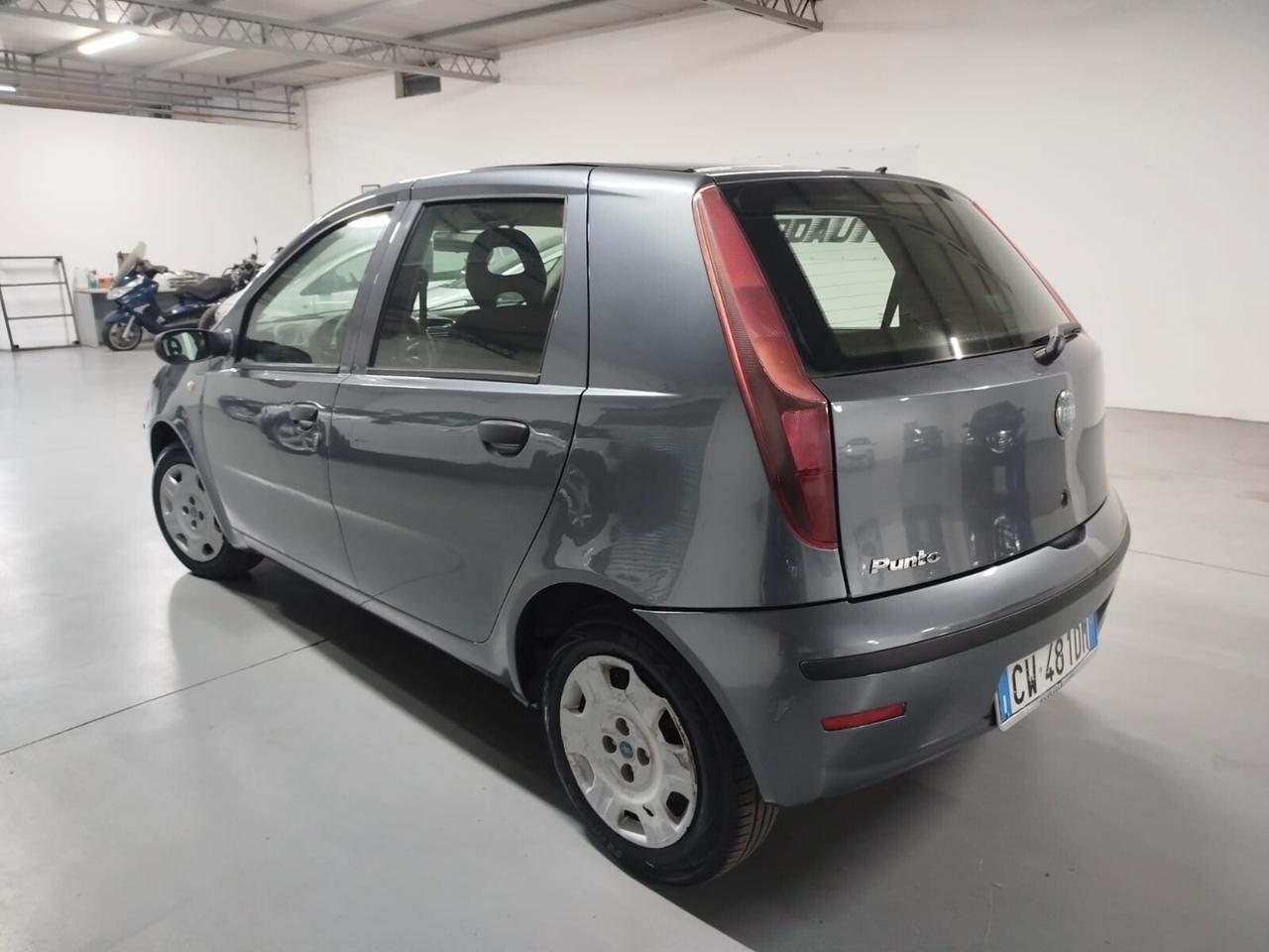Fiat Punto 1.2i cat 5 porte GPL