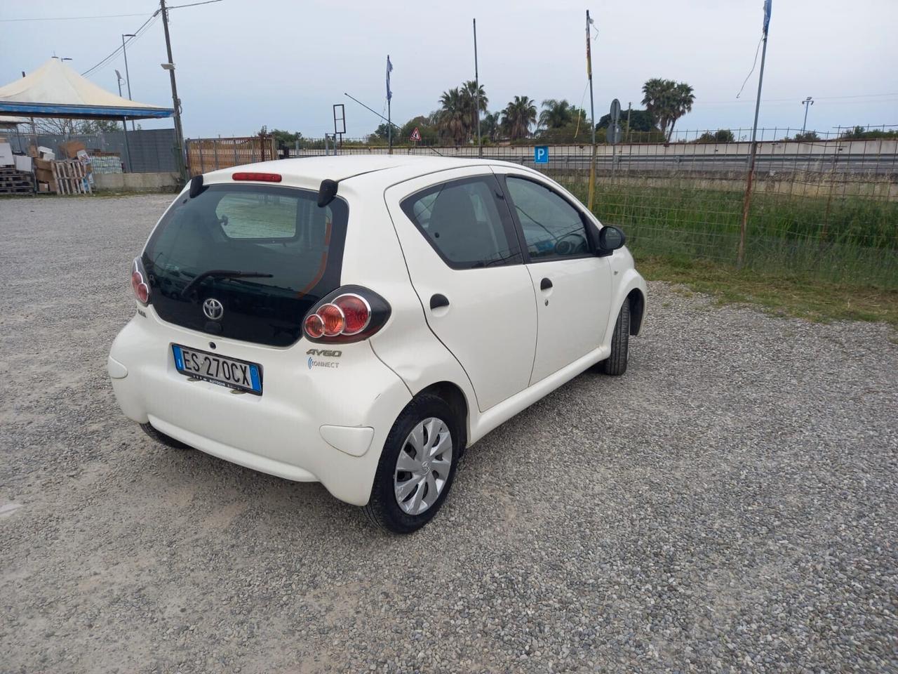 Toyota Aygo 1.0 disponibile anche con soli 24000km