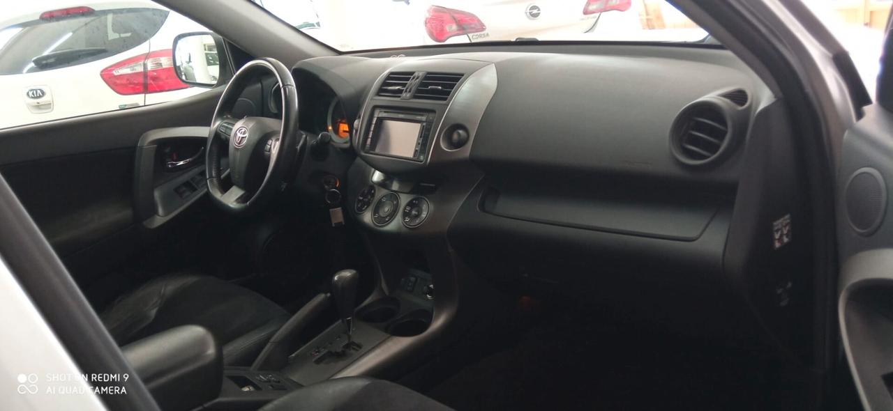 TOYOTA RAV 4 AWD CROSSOVER CAMBIO AUTOMATICO /SEQUENZIALE 5 PORTE