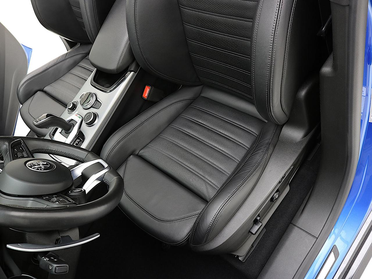 Alfa Romeo Stelvio 2.2 Turbodiesel 210 CV AT8 Q4 Veloce
