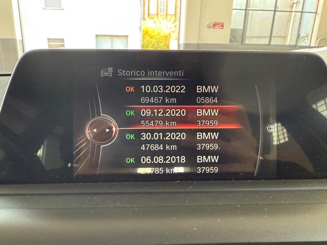 Bmw 118 118d 5p. Urban CAMBIO AUTO UNICO PRO TAGLIANDI