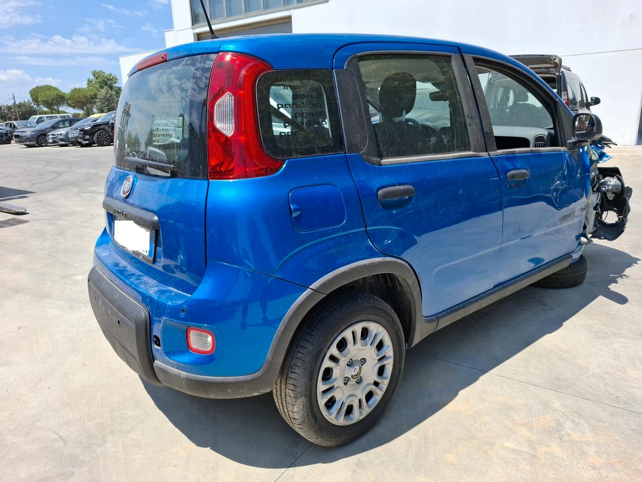 Fiat Panda 1.0 Hybrid - SINISTRATA