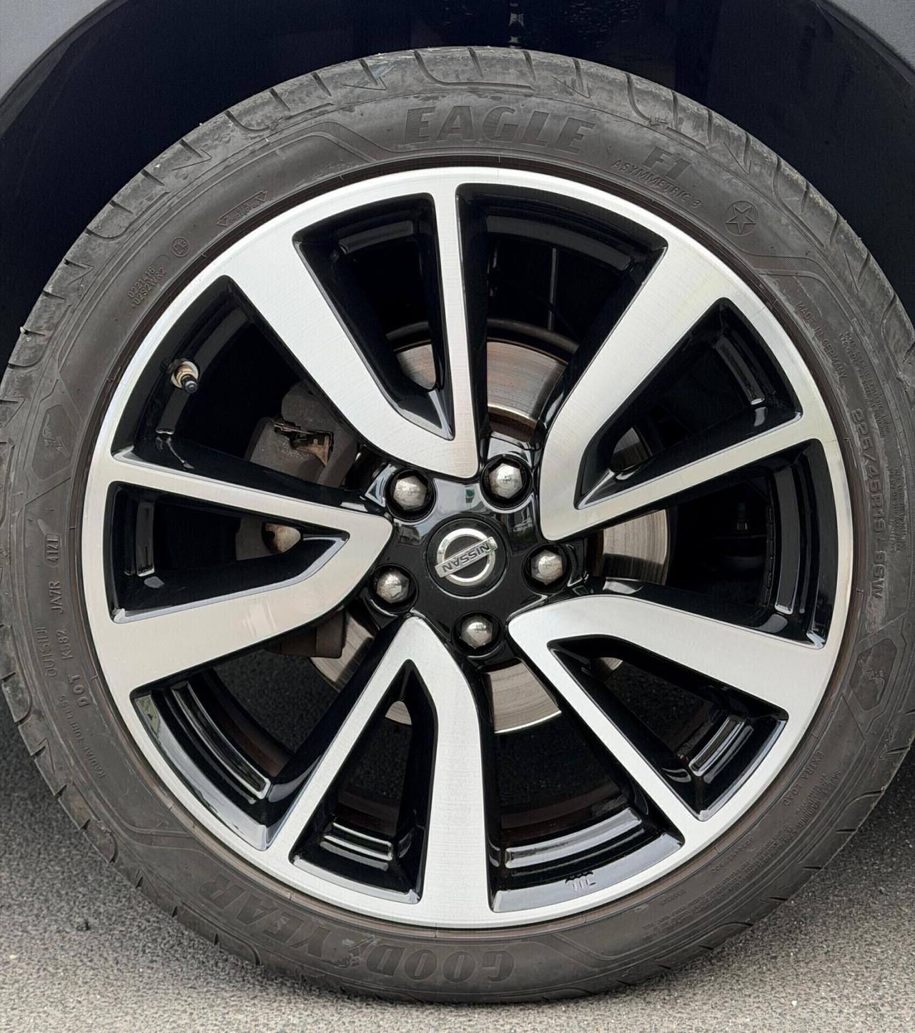 Nissan Qashqai 1.5 dCi 110CV TEKNA