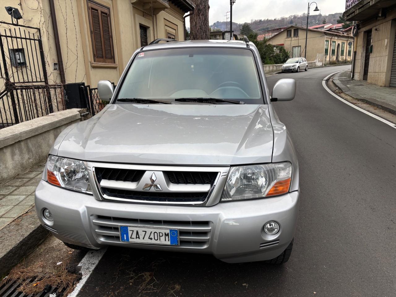 Mitsubishi Pajero 3.2 16V DI-D 5p. GLX