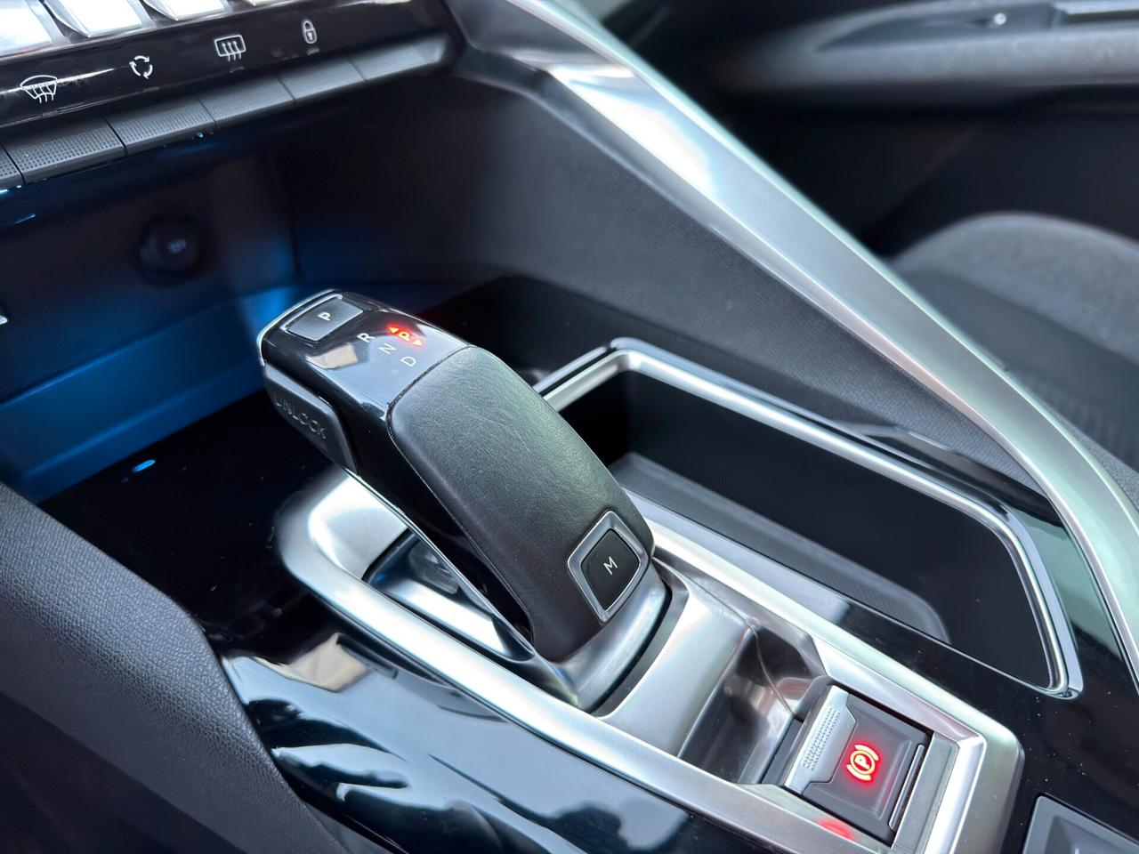 Peugeot 3008 BlueHDi 130 S&S Allure