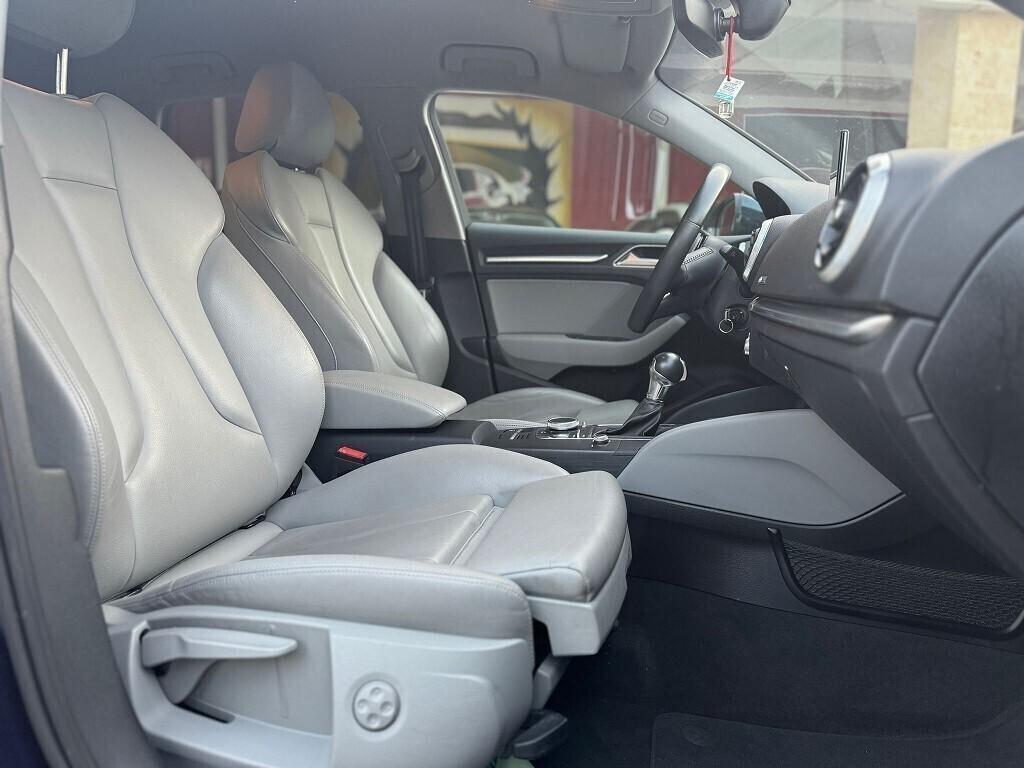 a3 sportback 30tdi 115cv S-tronic Cockpit Pelle