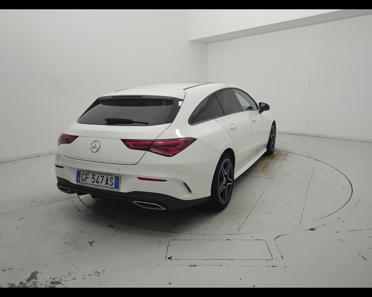 Mercedes-Benz CLA Sh.Brake - X118 - CLA Shooting Brake 200 d Premium auto