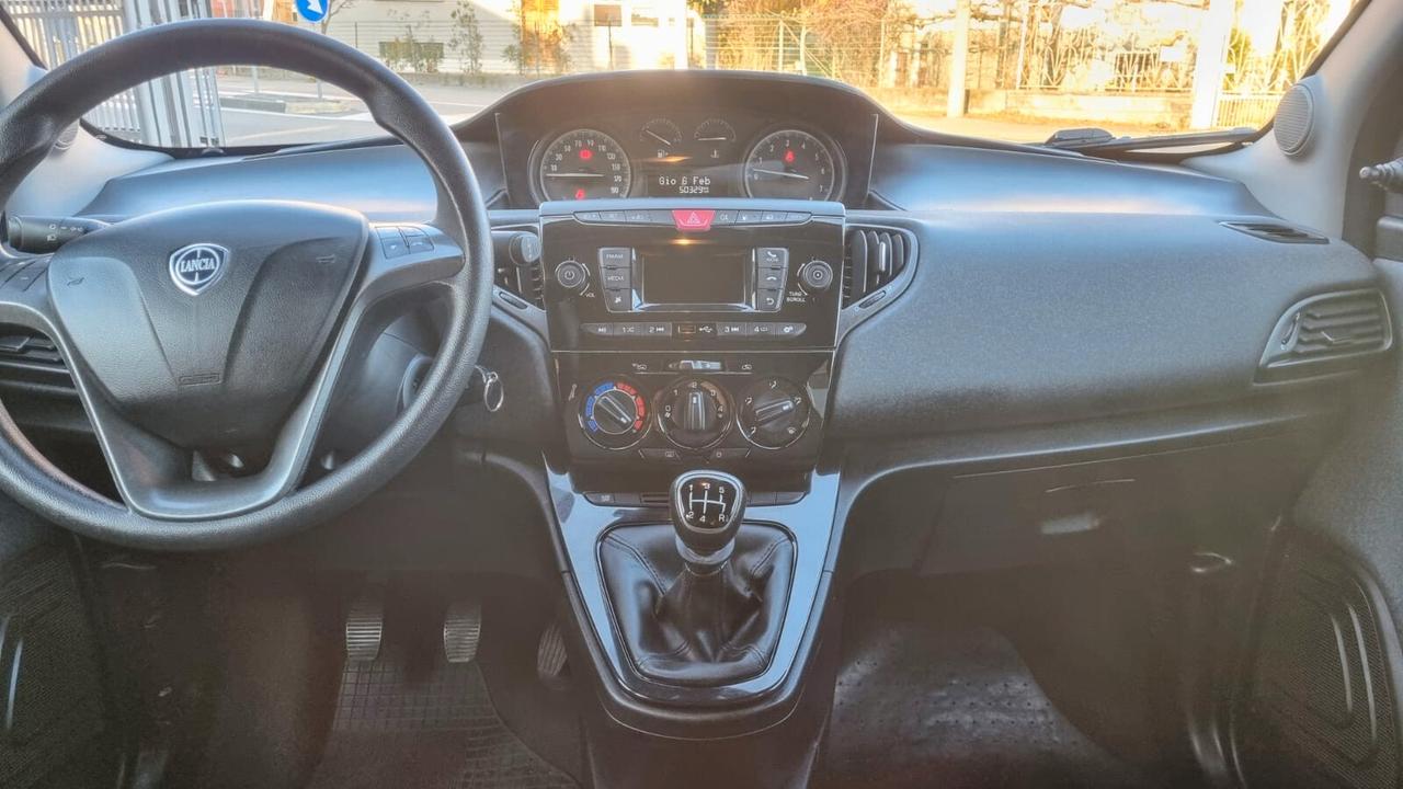 Lancia Ypsilon 1.2 69 CV 5 porte GPL Ecochic Elefantino Blu