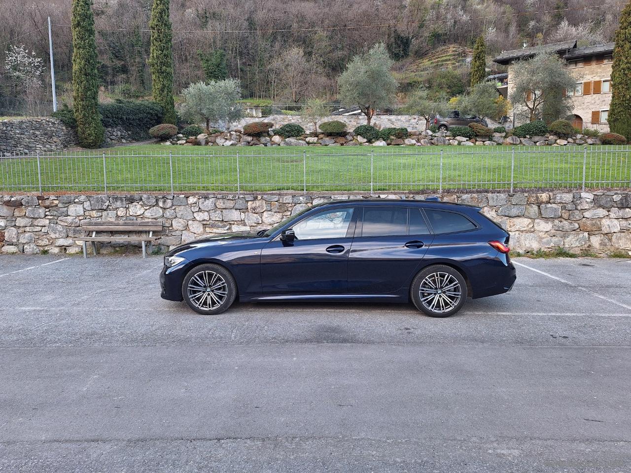 BMW 320d 48V xDrive Touring Msport