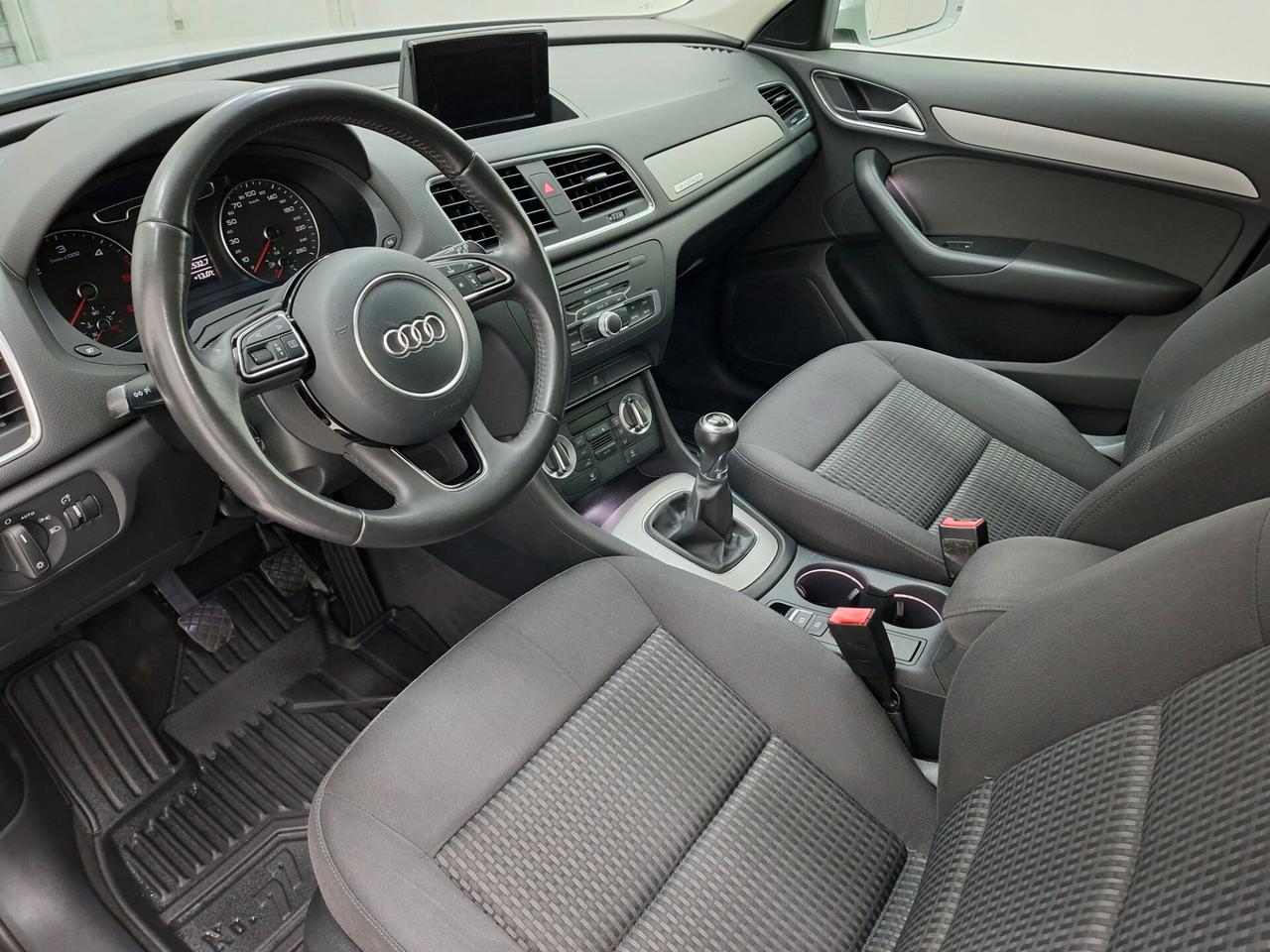 Audi Q3 2.0 TDI 140cv Quattro