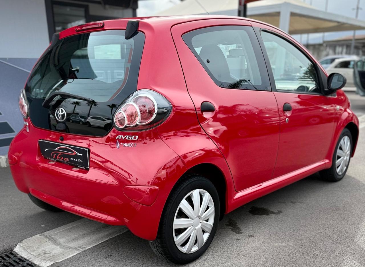 Toyota Aygo 1.0 12V VVT-i 5 porte Orange Connect