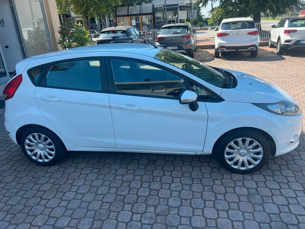 Ford Fiesta Ikon 1.4 16V 5p.Bz.- GPL Business