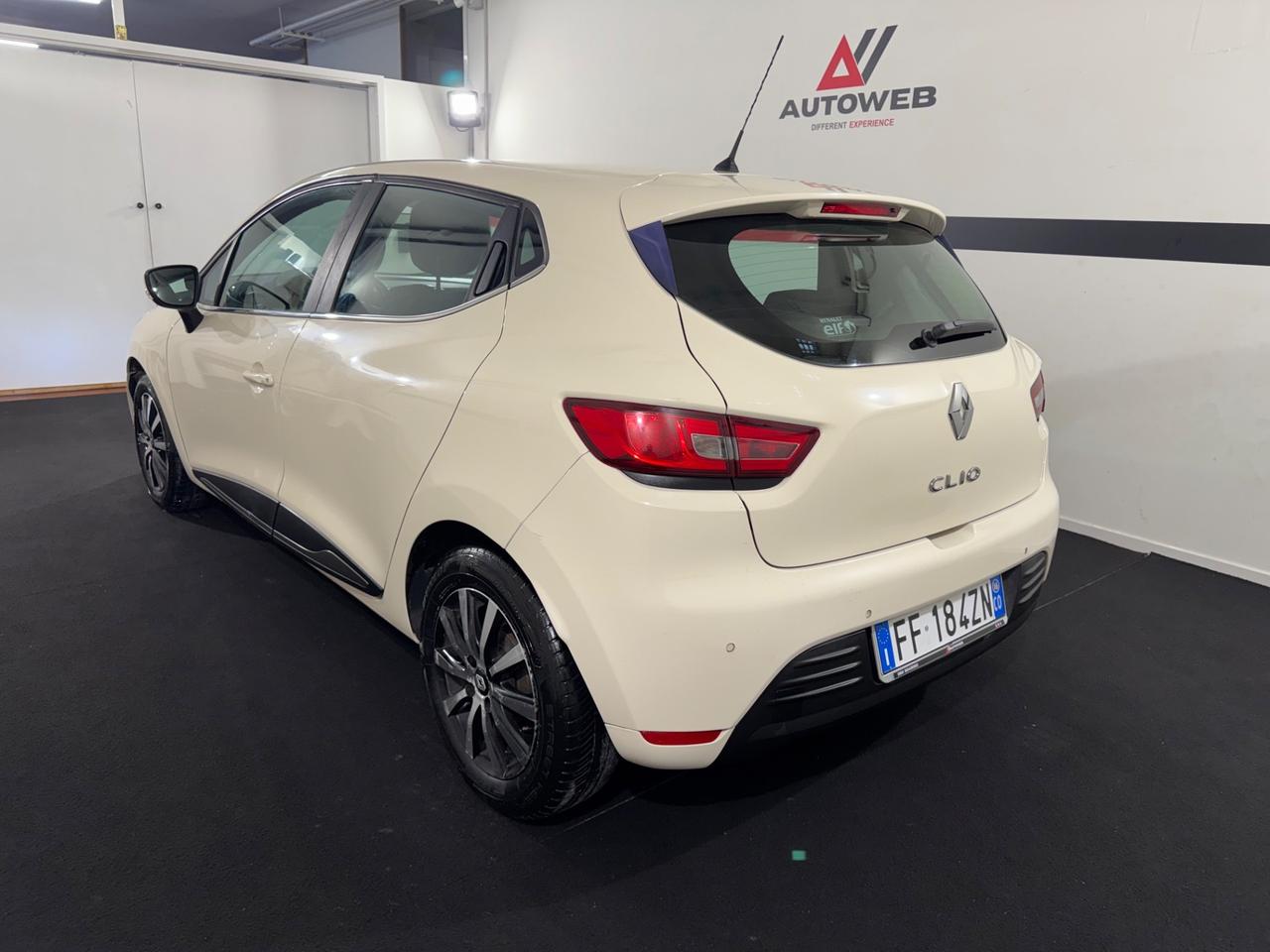 Renault Clio TCe 5 porte Energy Intens