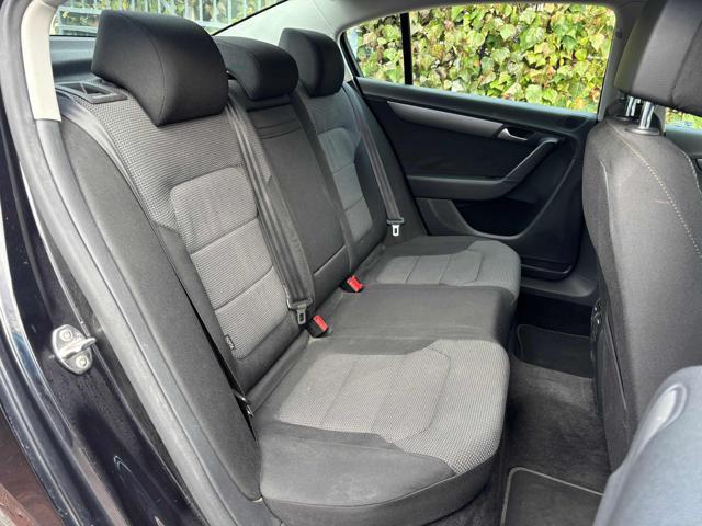 VOLKSWAGEN Passat 1.6 TDI Comfortline BlueM. Tech. MOTORE NUOVO