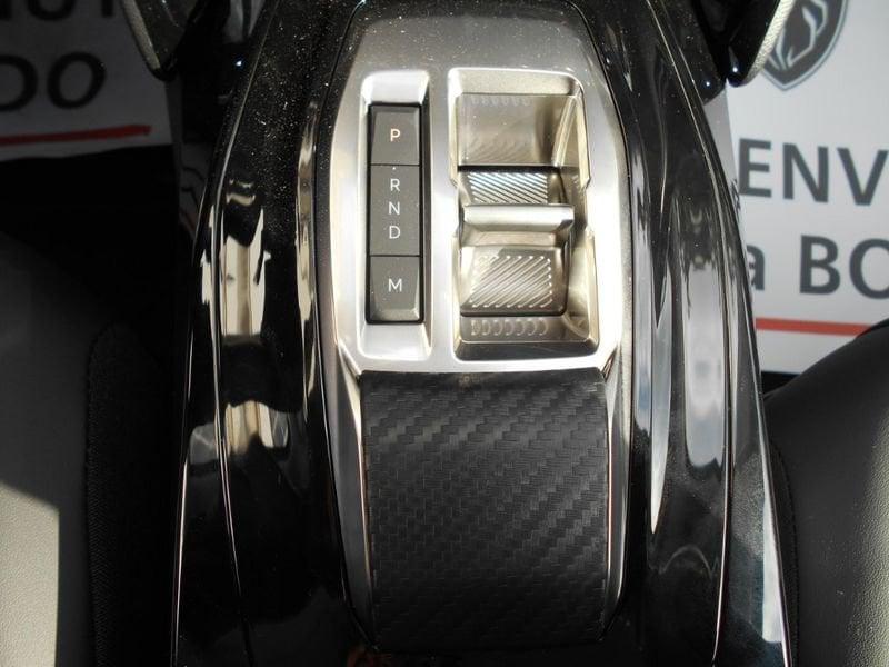 Peugeot 208 110 Allure Hybrid NAV Fin 9Perfet Sc36%