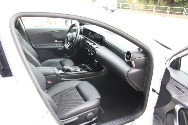 MERCEDES-BENZ A 180 Automatic Sport